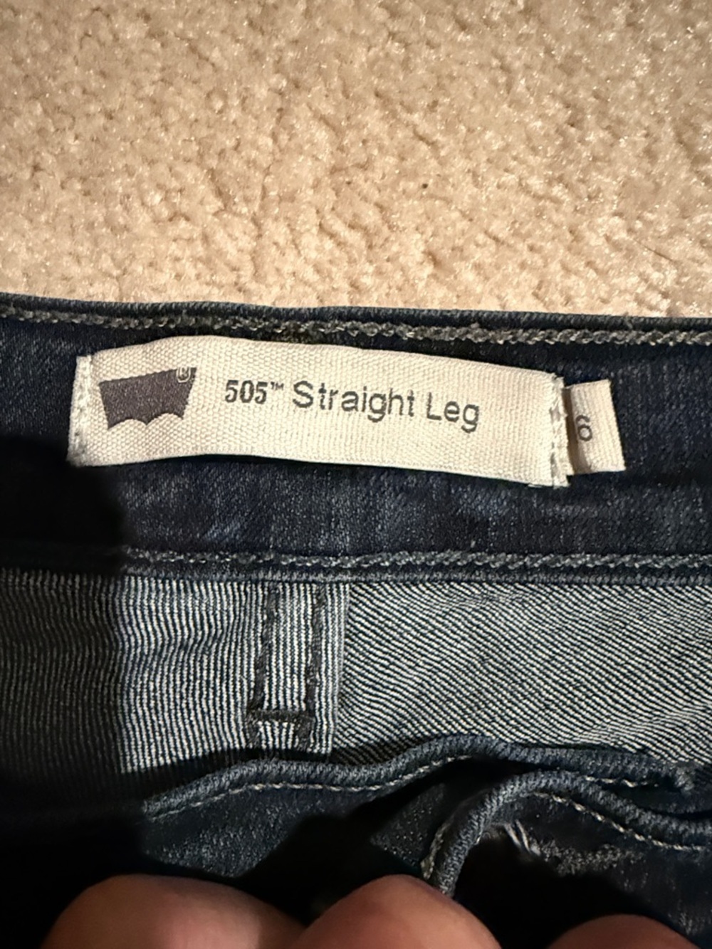 Levi's Women's 505 Straight Leg Jeans in Dark Blue - Picture 5 of 13